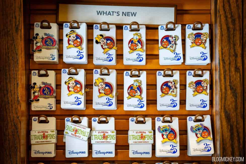 ＵＳＪ　1st anniversary PINTRADING Universal Studios Japan First 1st Anniversary Pin Trading JR